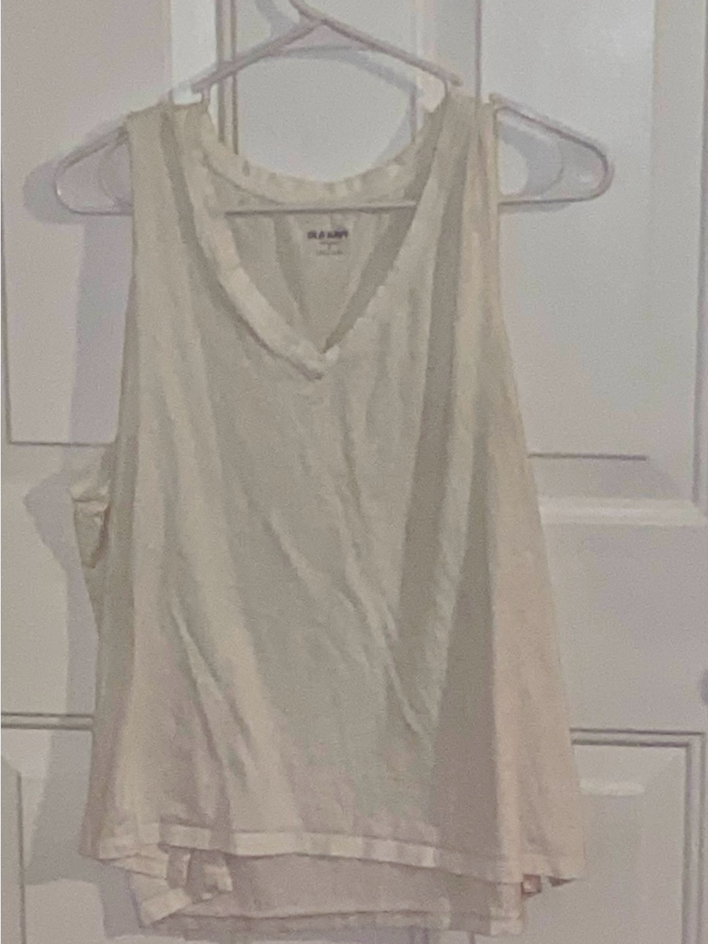 Old Navy Women's Cream Tank Top